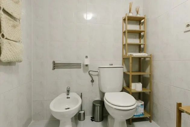 Apart Daire, 2 Yatak Odası, Avlu Manzaralı