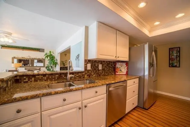 Ev (1453 Viking Ct)