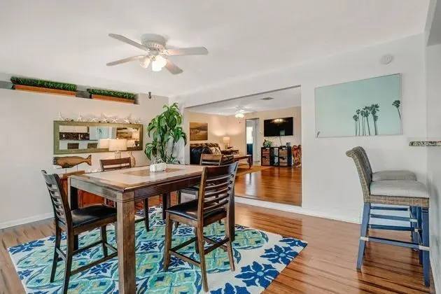 Ev (1453 Viking Ct)