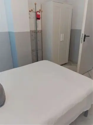 Basic Tek Büyük Yataklı Oda