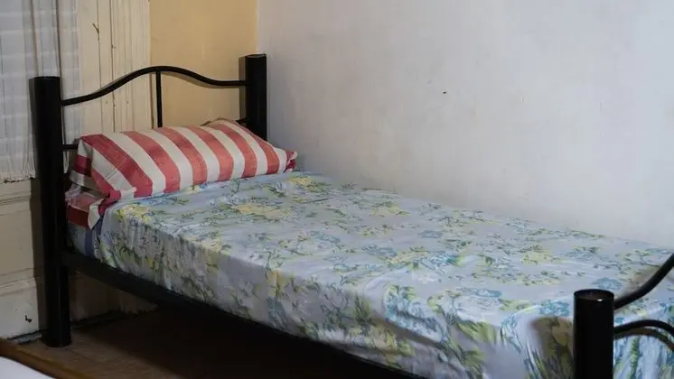 City Üç Kişilik Oda