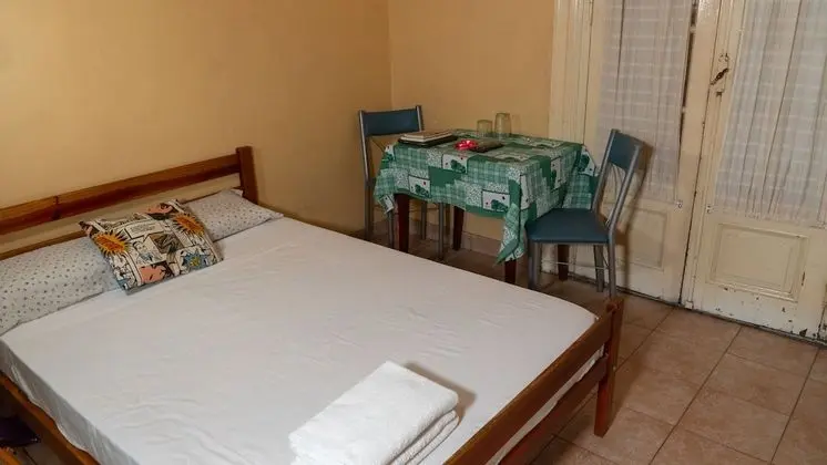 City Üç Kişilik Oda