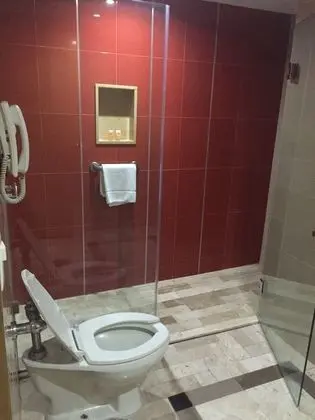 Standard Oda, 1 En Büyük (King) Boy Yatak
