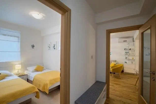 Apart Daire (At the sea - 5 M from the beach - A3()