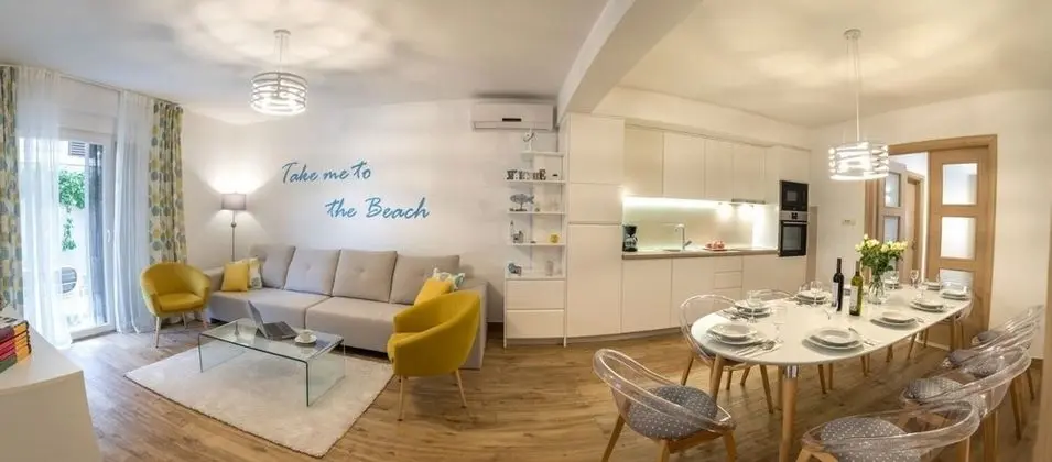 Apart Daire (At the sea - 5 M from the beach - A3()