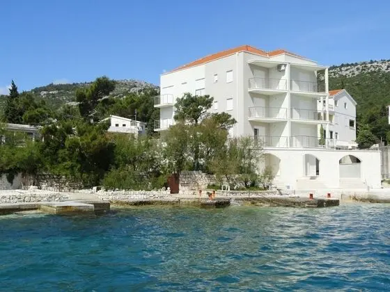 Apart Daire (At the sea - 5 M from the beach - A4()