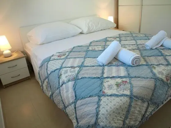 Apart Daire (At the sea - 5 M from the beach - A6()