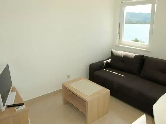 Apart Daire (At the sea - 5 M from the beach - A6()