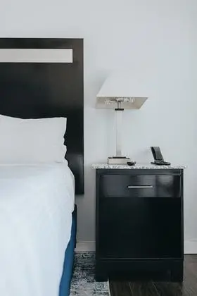 Deluxe King Room - Downstairs, Non-Smoking, No Pets