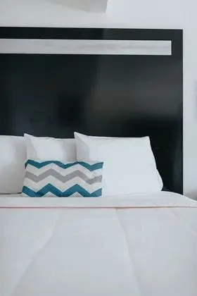 Deluxe Two Queen Bed Room - Upstairs, Non-Smoking, No Pets