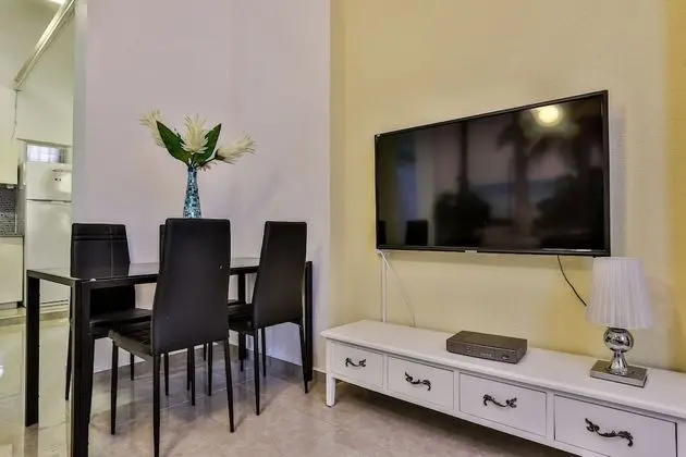 Superior Apart Daire, 2 Yatak Odası (Ha’Yarkon 41 St.)