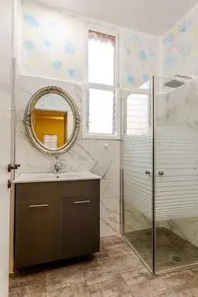 Superior Apart Daire, 2 Yatak Odası (Ha’Yarkon 41 St.)