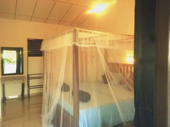 Deluxe Tek Büyük Yataklı Oda, Deniz Manzaralı