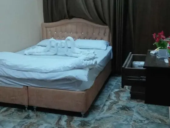 Tek Büyük veya İki Ayrı Yataklı Oda, Özel Banyo