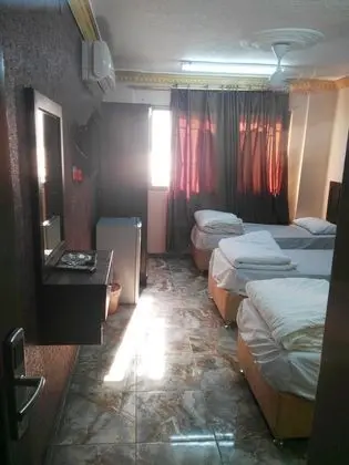 Üç Kişilik Oda, Özel Banyo