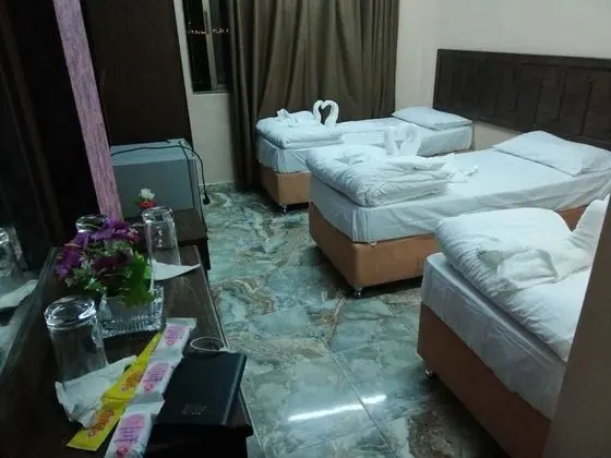 Üç Kişilik Oda, Özel Banyo