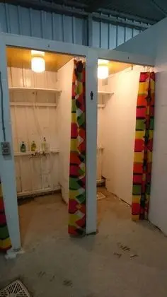 Oda, Ortak Banyo (102)