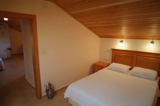 Apartment, 4 Bedrooms, 2 Bathrooms (Duplex)