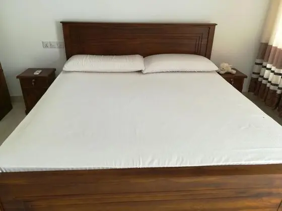 Deluxe Tek Büyük veya İki Ayrı Yataklı Oda, 1 En Büyük (King) Boy Yatak, Bahçe Manzaralı, Bahçeli