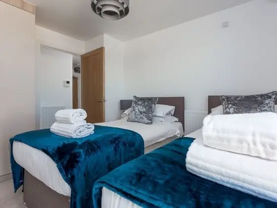 Ev (2 Bedrooms)