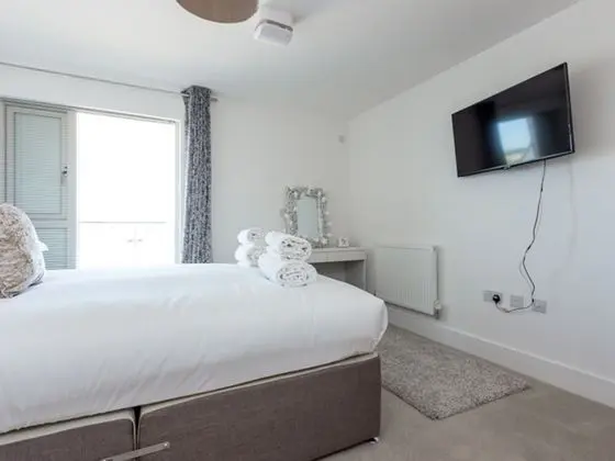 Ev (2 Bedrooms)