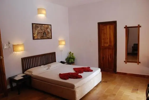 Standard Oda, 1 En Büyük (King) Boy Yatak, Havuz Manzaralı