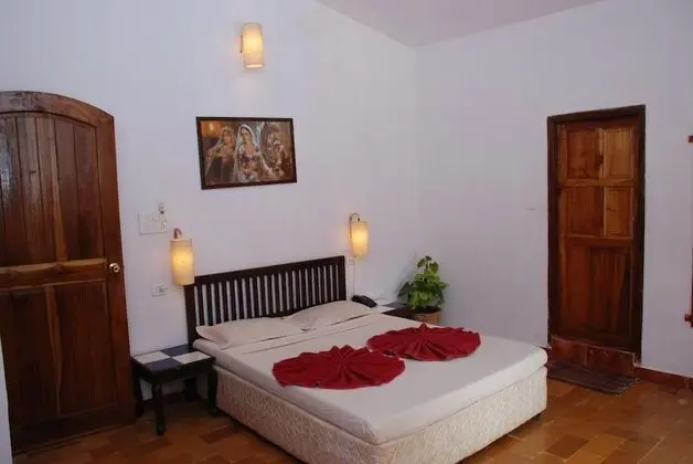 Standard Oda, 1 En Büyük (King) Boy Yatak, Havuz Manzaralı