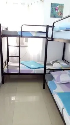 Dört Kişilik Oda, Ortak Banyo