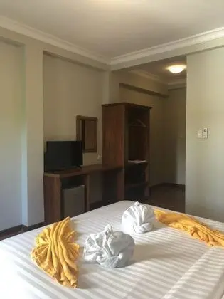 Standard Tek Büyük Yataklı Oda
