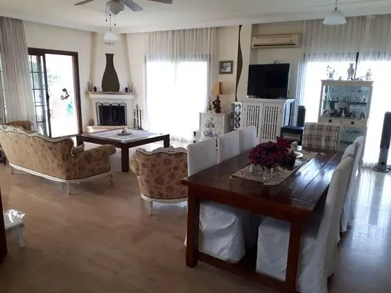 Executive Villa