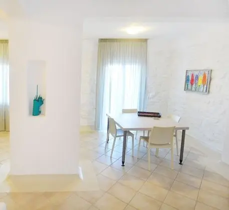 Apart Daire, 2 Yatak Odası, Kişiye Özel Havuzlu, Deniz Manzaralı (Stone)