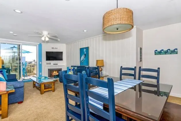 Ev, Birden Çok Yatak (Sea Breeze Penthouse)