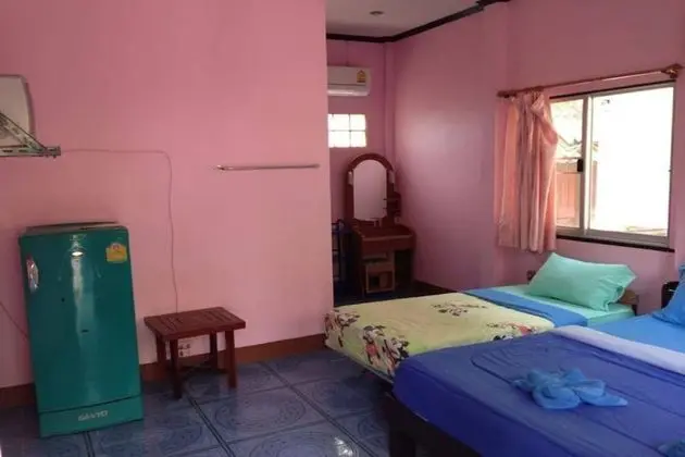 Üç Kişilik Oda