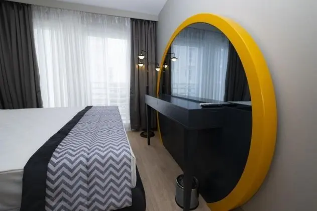 Standart Oda, Kısmi Deniz Manzaralı