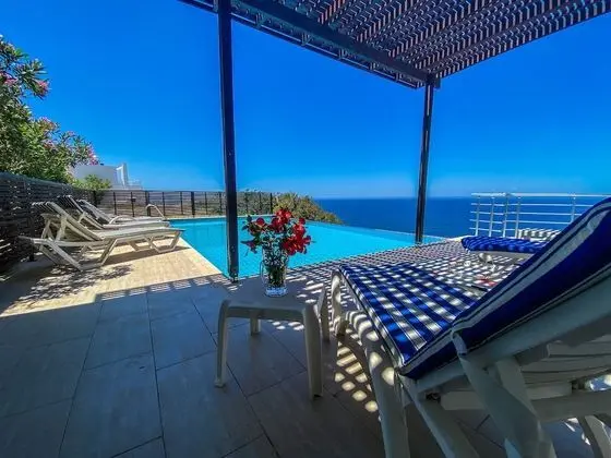 Villa, 4 Yatak Odası, Veranda