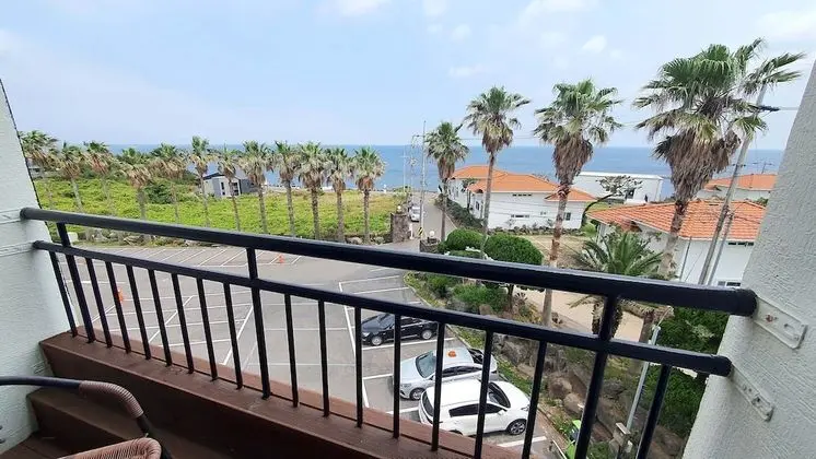 Deluxe Tek Büyük Yataklı Oda, Deniz Manzaralı