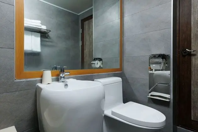 Deluxe Tek Büyük Yataklı Oda, Deniz Manzaralı