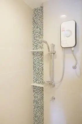 1-Bedroom Suite