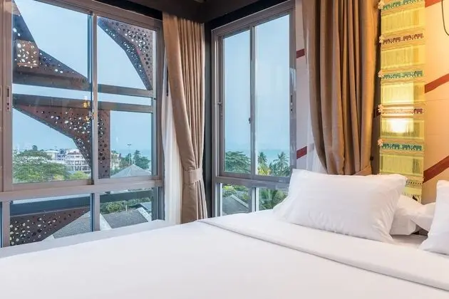 Premier Deluxe Sea View