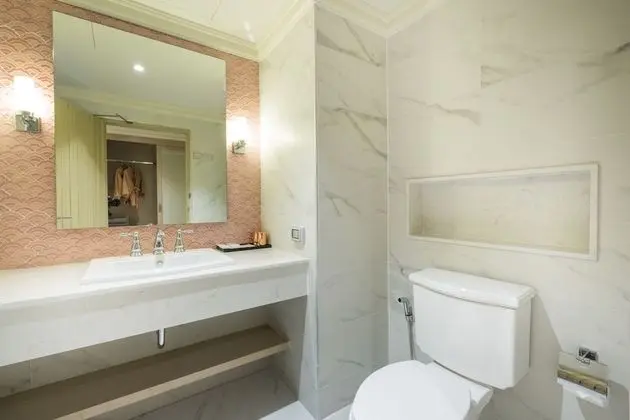Deluxe Jacuzzi