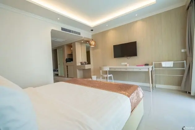 Deluxe Jacuzzi