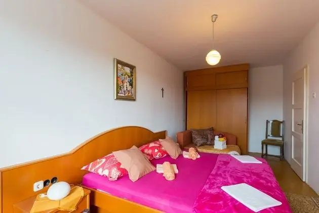 Standard Apart Daire, 3 Yatak Odası, Teras, Deniz Manzaralı (Viky)