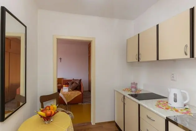 Standard Apart Daire, 3 Yatak Odası, Teras, Deniz Manzaralı (Viky)