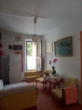 Standard Apart Daire, 3 Yatak Odası, Teras, Deniz Manzaralı (Viky)