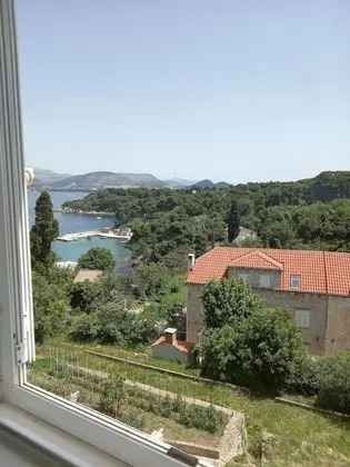 Standard Apart Daire, 3 Yatak Odası, Teras, Deniz Manzaralı (Viky)