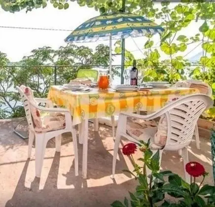 Romantic Apart Daire, 1 En Büyük (King) Boy Yatak, Teras, Plaj Kenarı