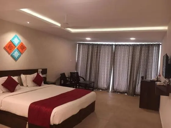 Deluxe Tek Büyük Yataklı Oda