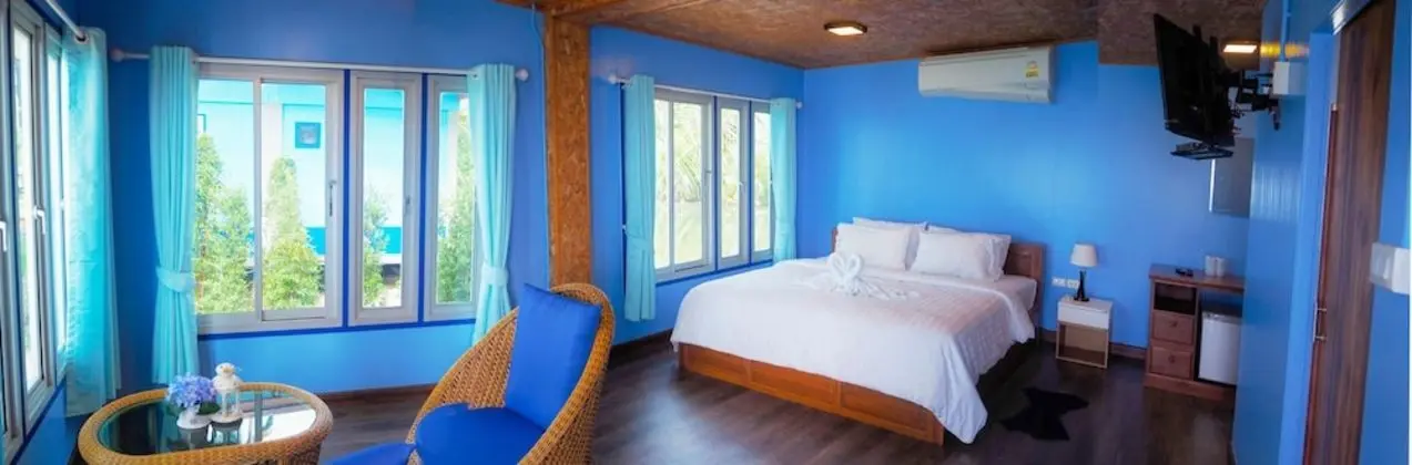 Beach front deluxe with Jacuzzi bathroom