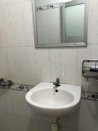 Basic Dört Kişilik Oda, Sigara İçilmez, Banyolu/Duşlu