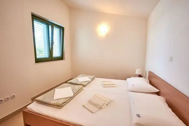Apart Daire (Sea front - free parking - A3(4+1))